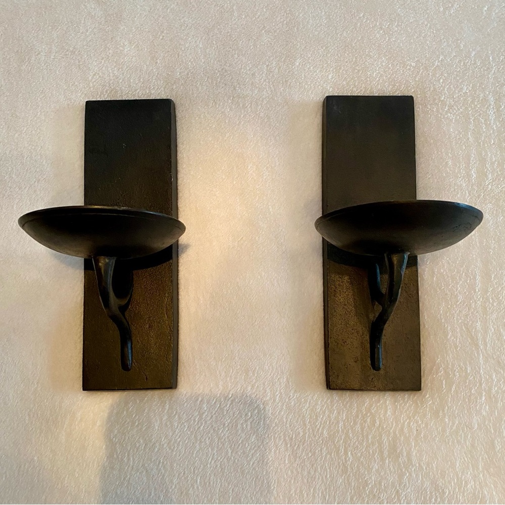 Set of two Heavy Black Iron Wall Sconces - Picture 2 of 4